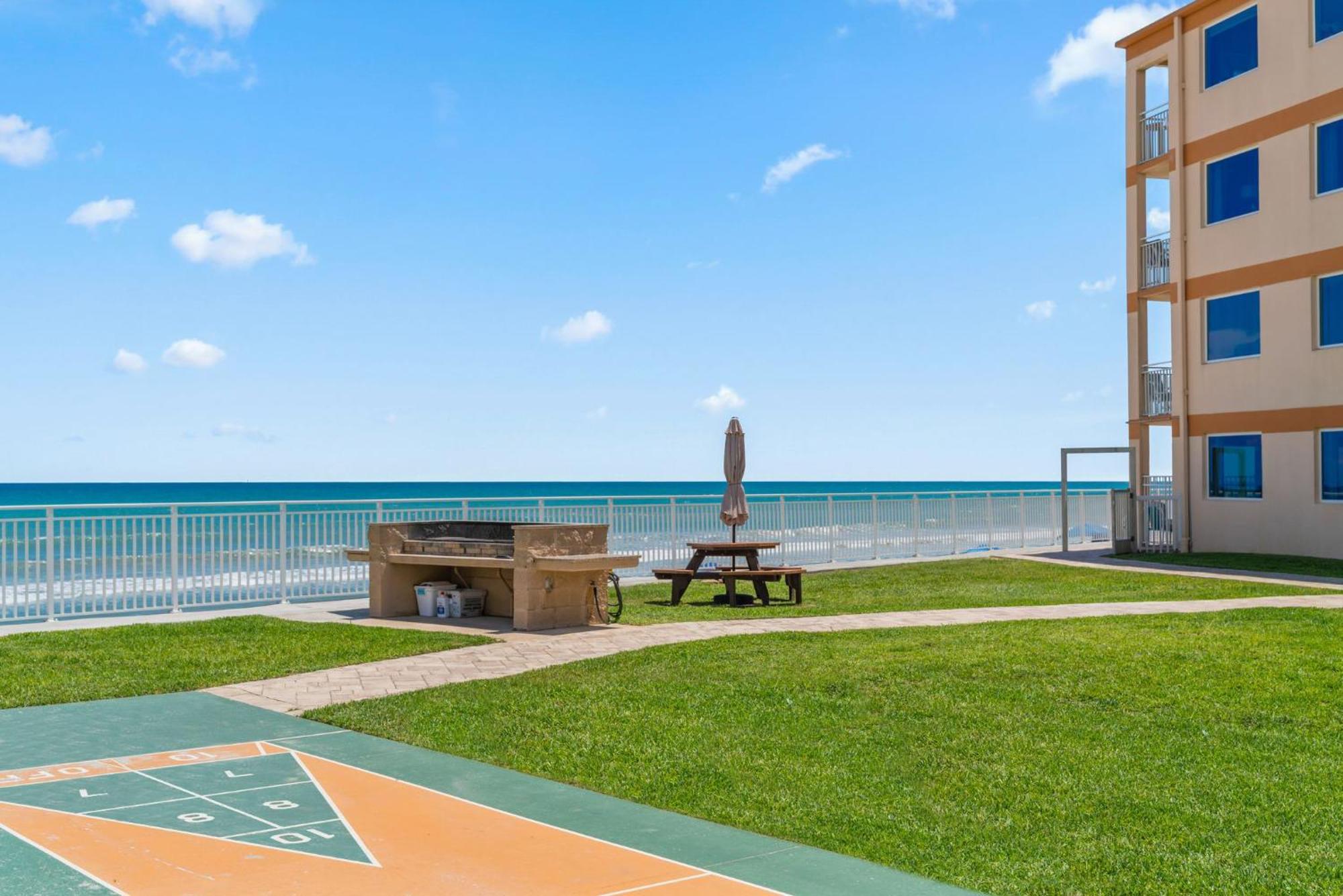 Paradise Beach Club - Ground Floor & Townhouses Satellite Beach Exterior foto